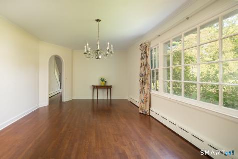 22 Robin Hill Lane Salisbury CT 06039