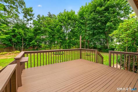 48 East Maxwell Drive West Hartford CT 06107