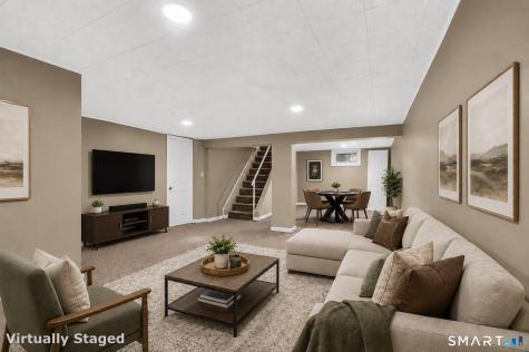 48 East Maxwell Drive West Hartford CT 06107