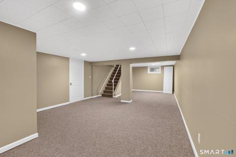 48 East Maxwell Drive West Hartford CT 06107