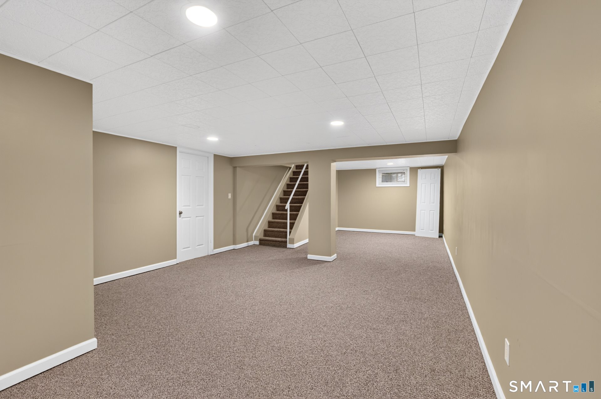 48 East Maxwell Drive West Hartford CT 06107