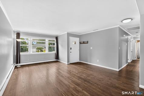 48 East Maxwell Drive West Hartford CT 06107