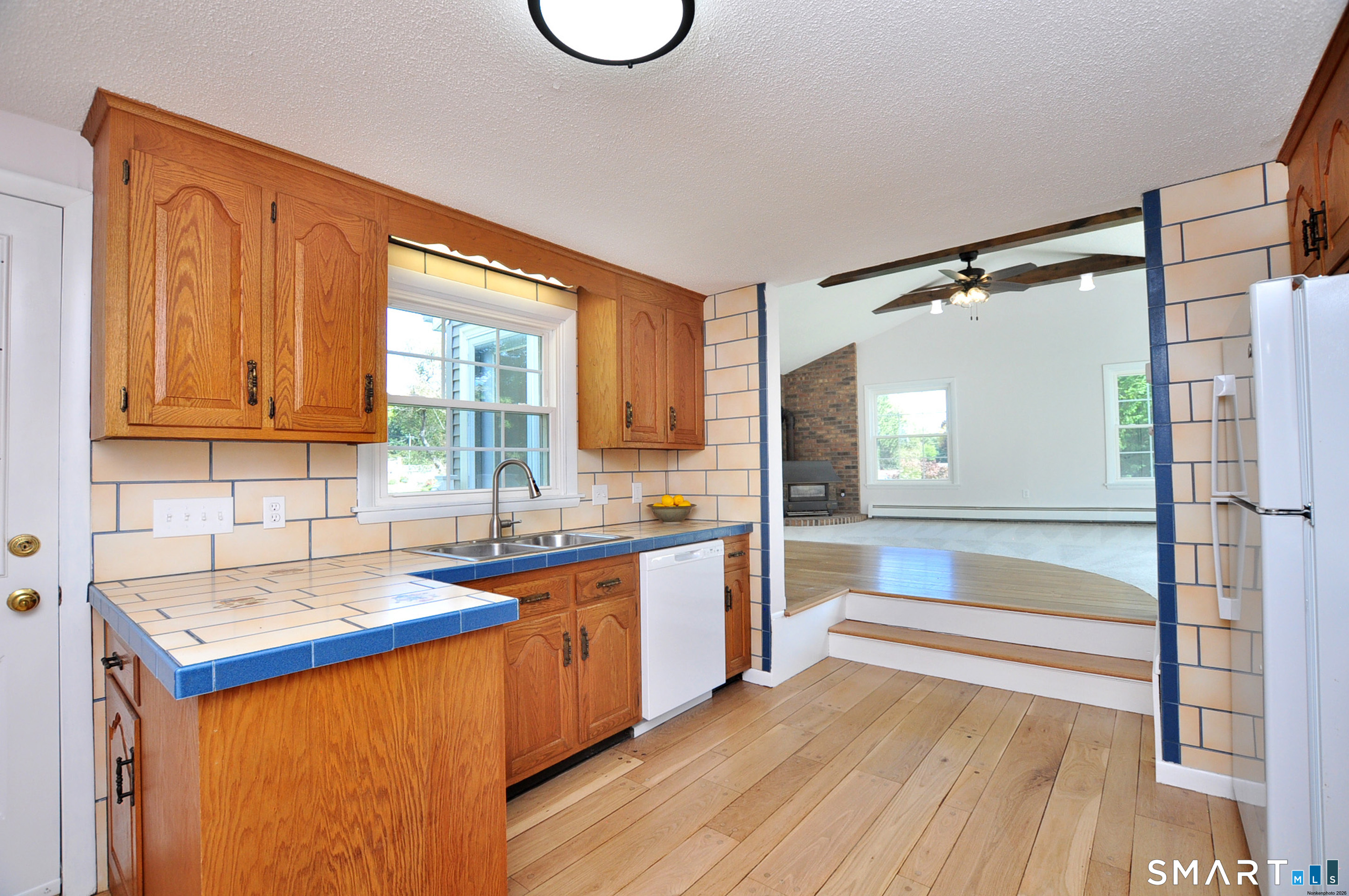 8 Peppercorn Lane East Granby CT 06026