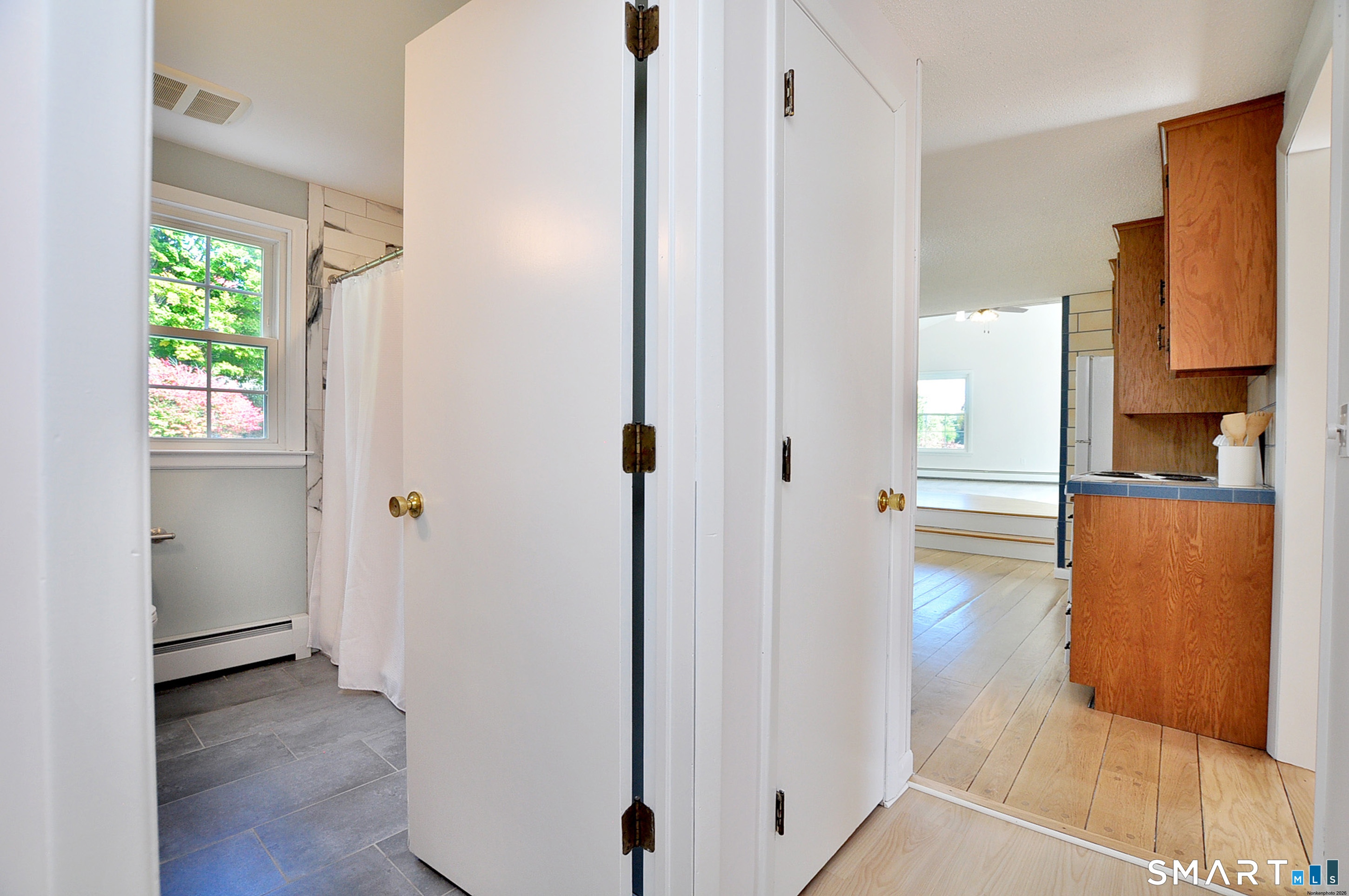 8 Peppercorn Lane East Granby CT 06026