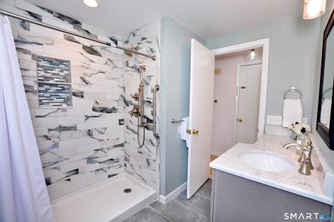8 Peppercorn Lane East Granby CT 06026