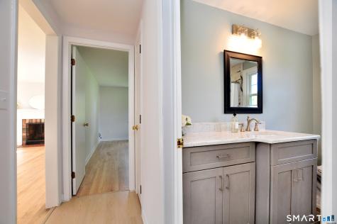 8 Peppercorn Lane East Granby CT 06026