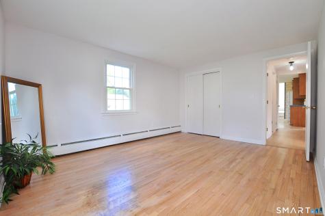 8 Peppercorn Lane East Granby CT 06026