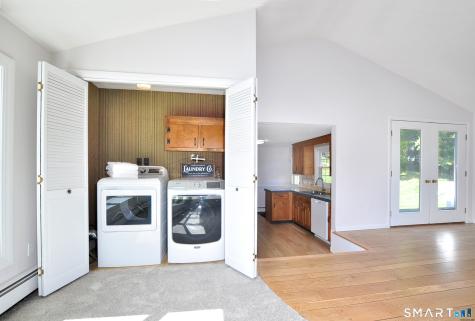 8 Peppercorn Lane East Granby CT 06026
