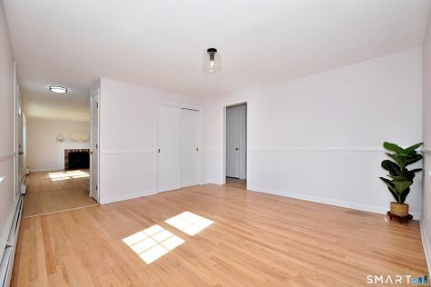 8 Peppercorn Lane East Granby CT 06026