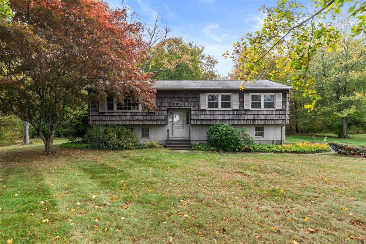558 Treat Lane Orange CT 06477