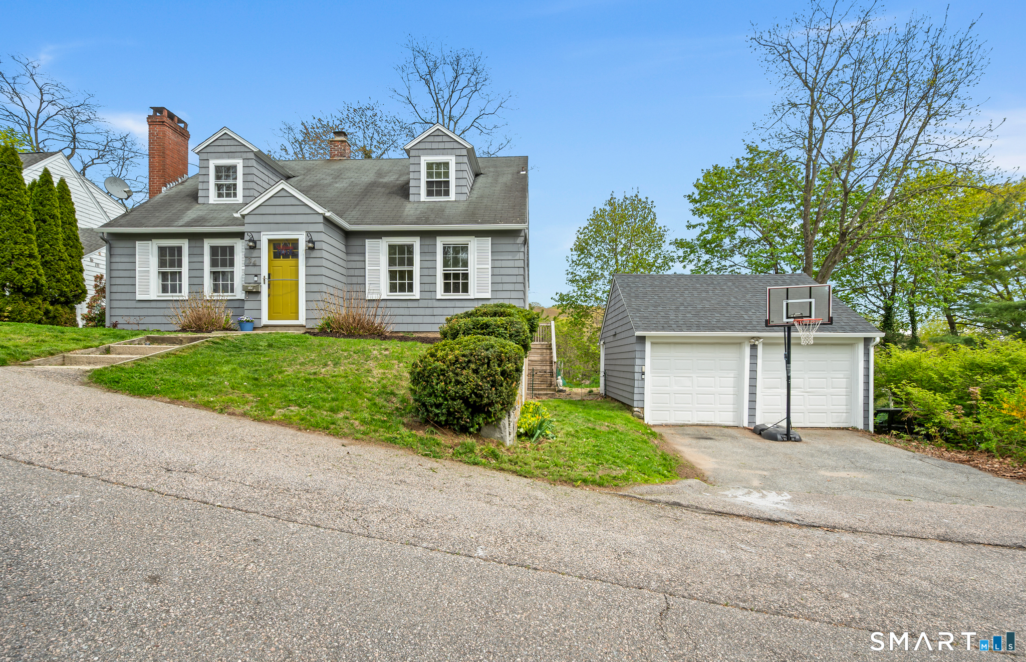34 Harland Place Norwich CT 06360