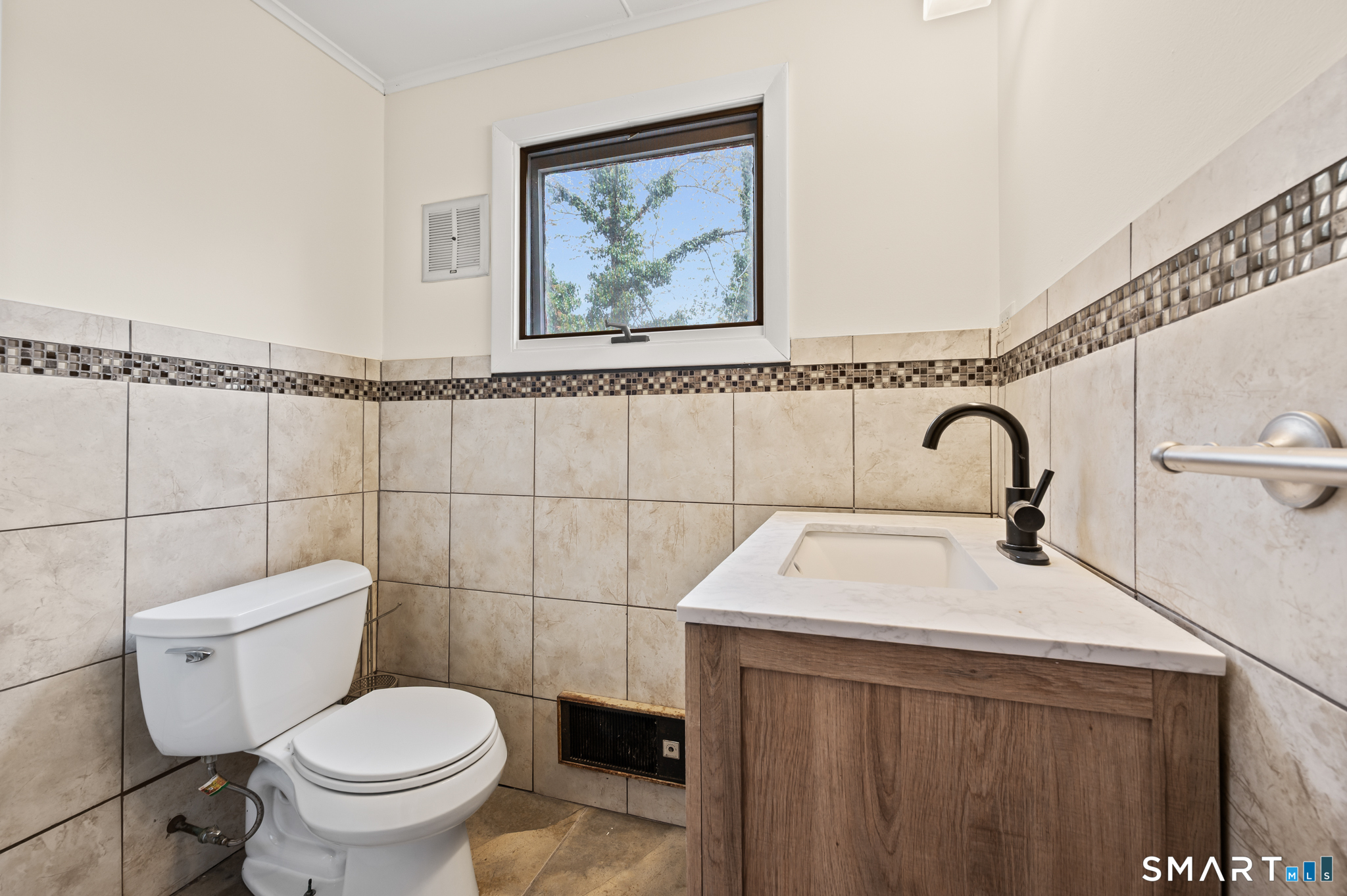 34 Harland Place Norwich CT 06360