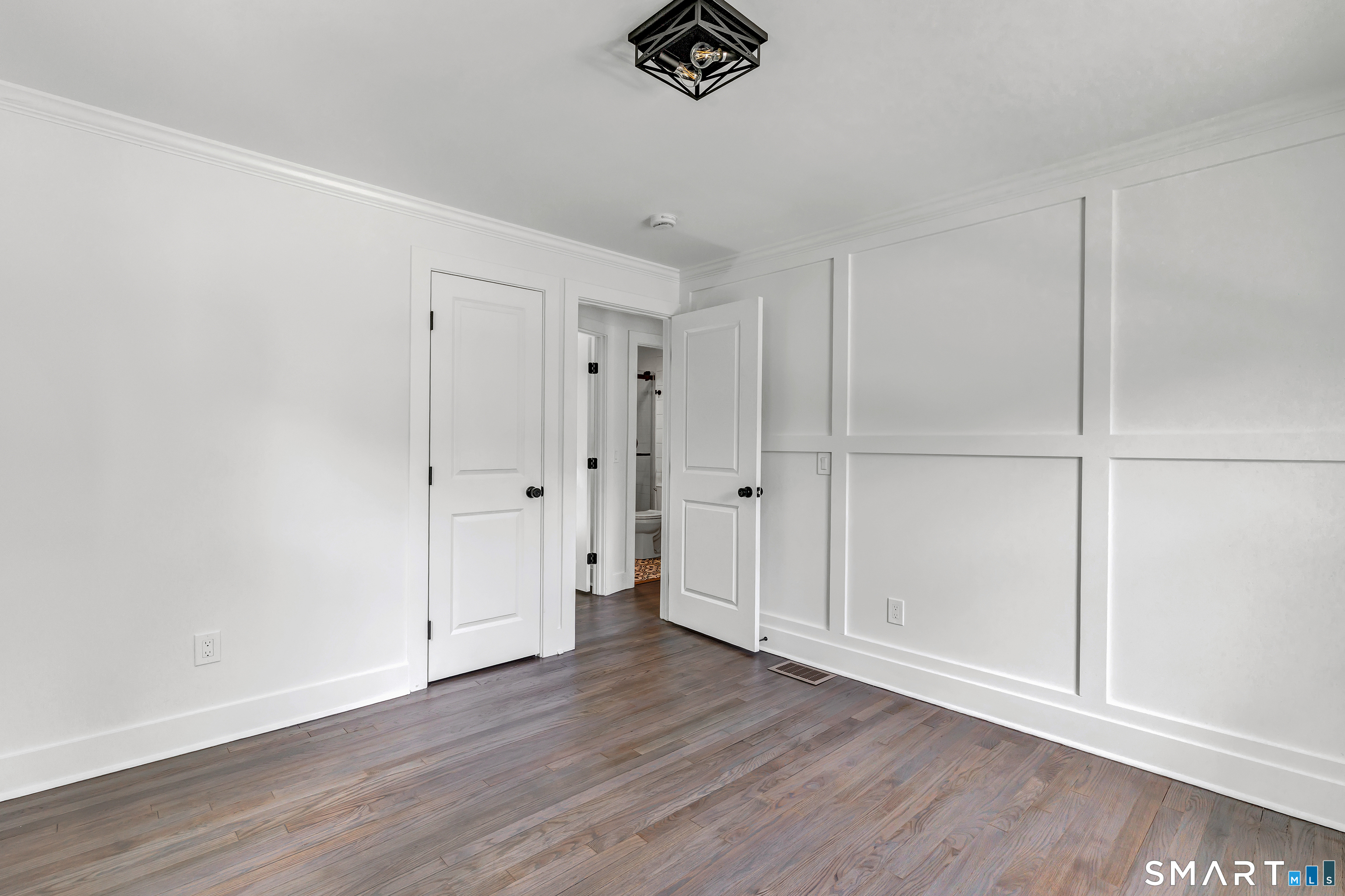 21 Meadow Street Milford CT 06460