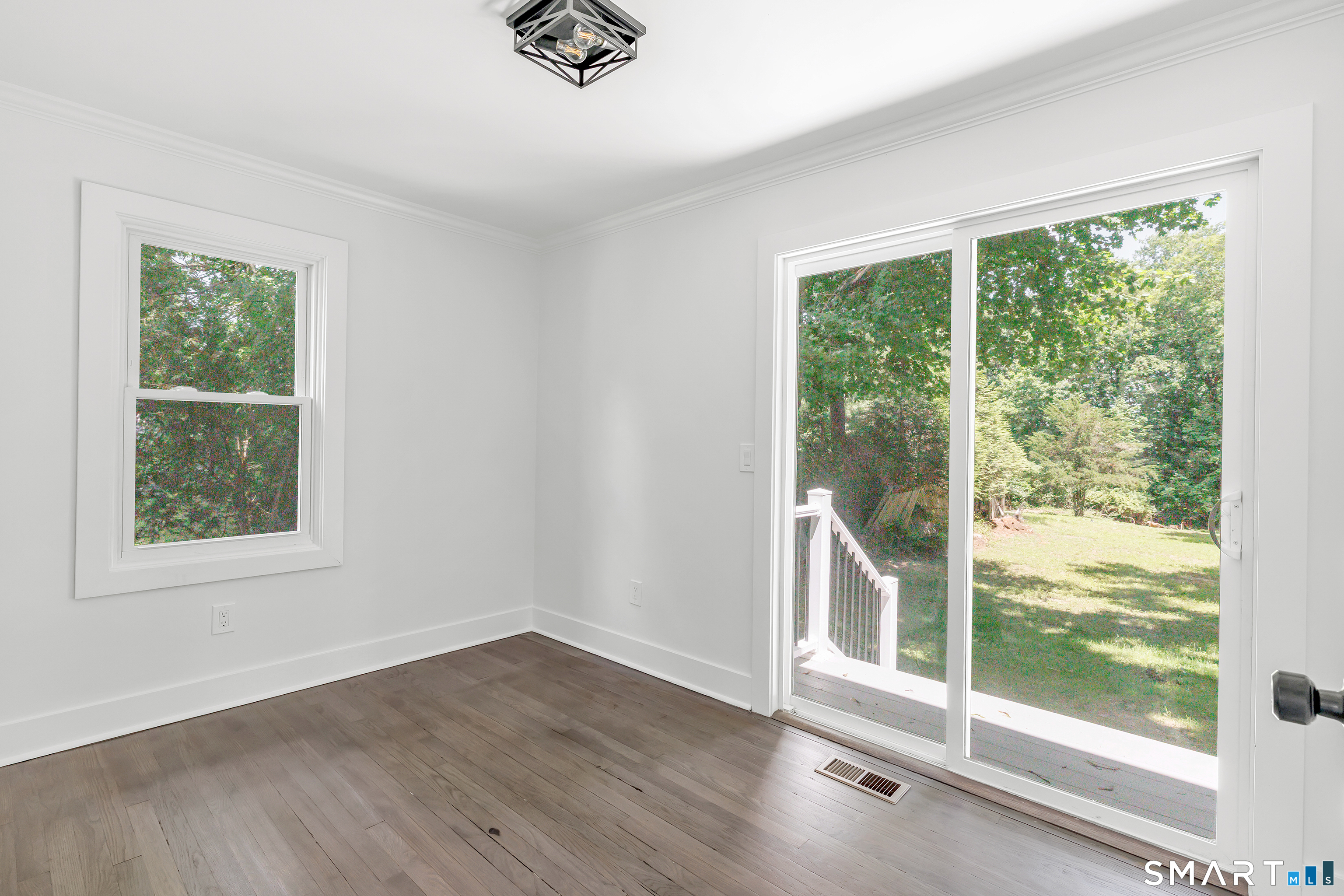 21 Meadow Street Milford CT 06460