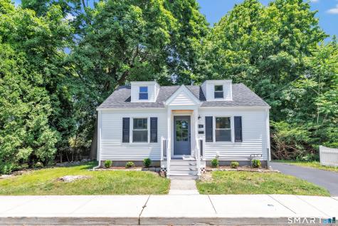 21 Meadow Street Milford CT 06460