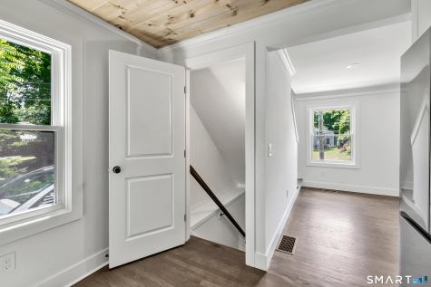 21 Meadow Street Milford CT 06460