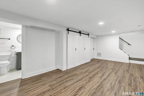 21 Meadow Street Milford CT 06460