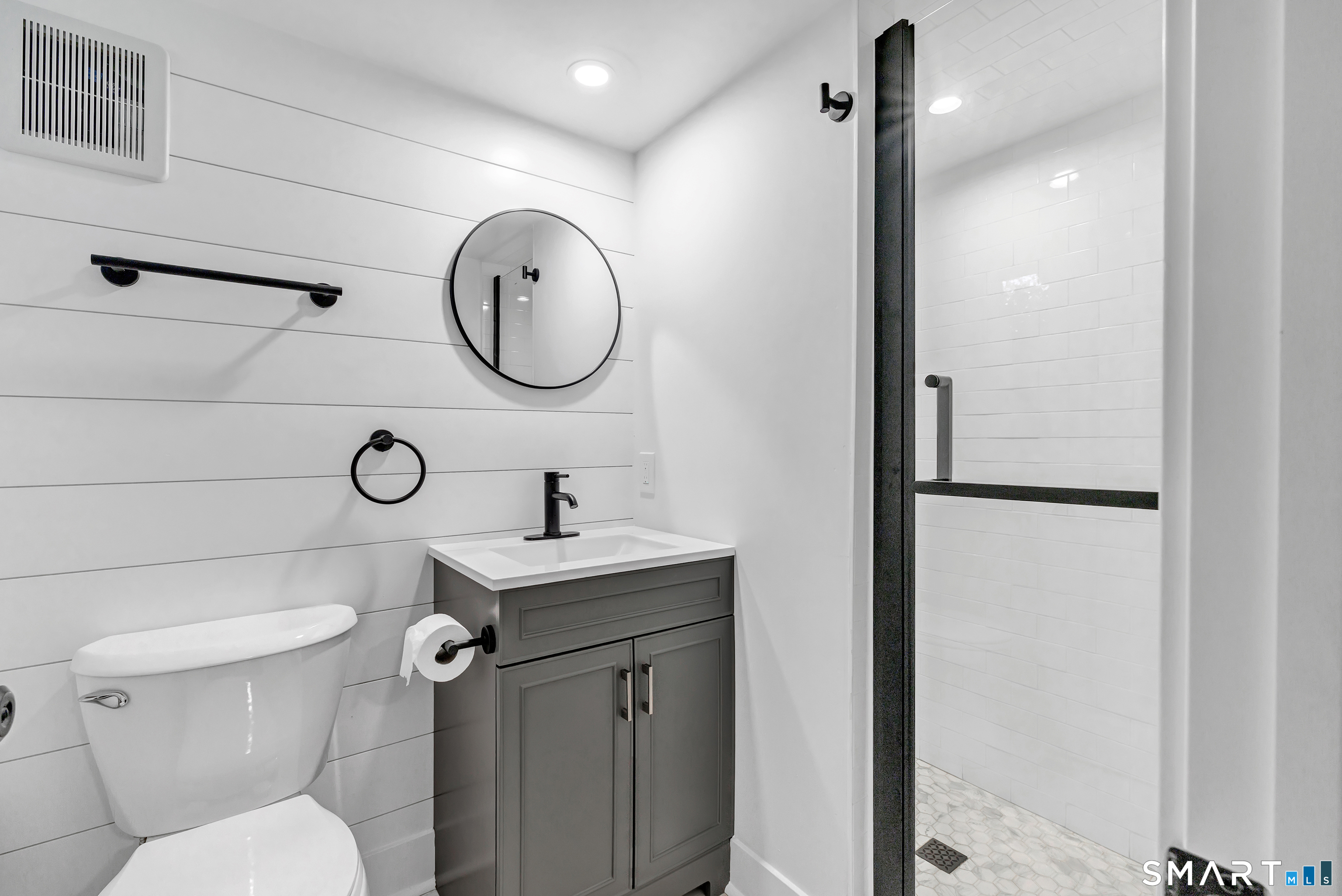 21 Meadow Street Milford CT 06460