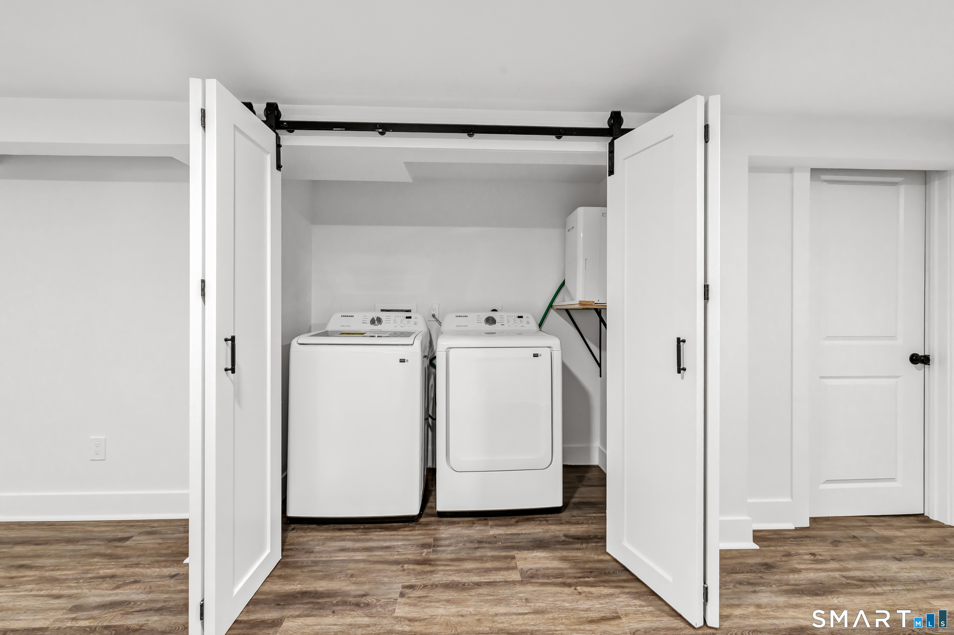 21 Meadow Street Milford CT 06460