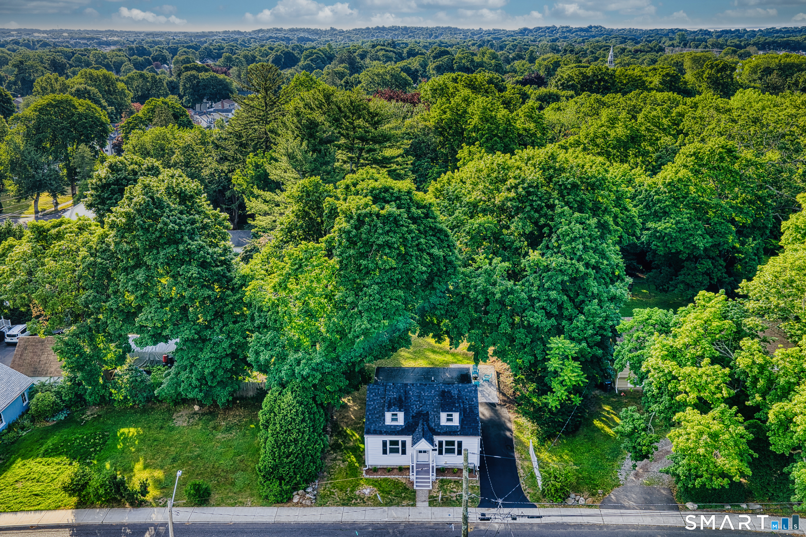 21 Meadow Street Milford CT 06460
