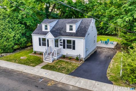 21 Meadow Street Milford CT 06460