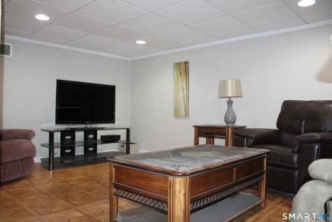 76 Woodmont Road West Haven CT 06516