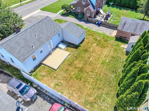 76 Woodmont Road West Haven CT 06516