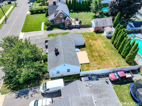 76 Woodmont Road West Haven CT 06516
