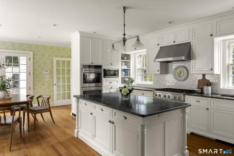 33 Sycamore Road West Hartford CT 06117