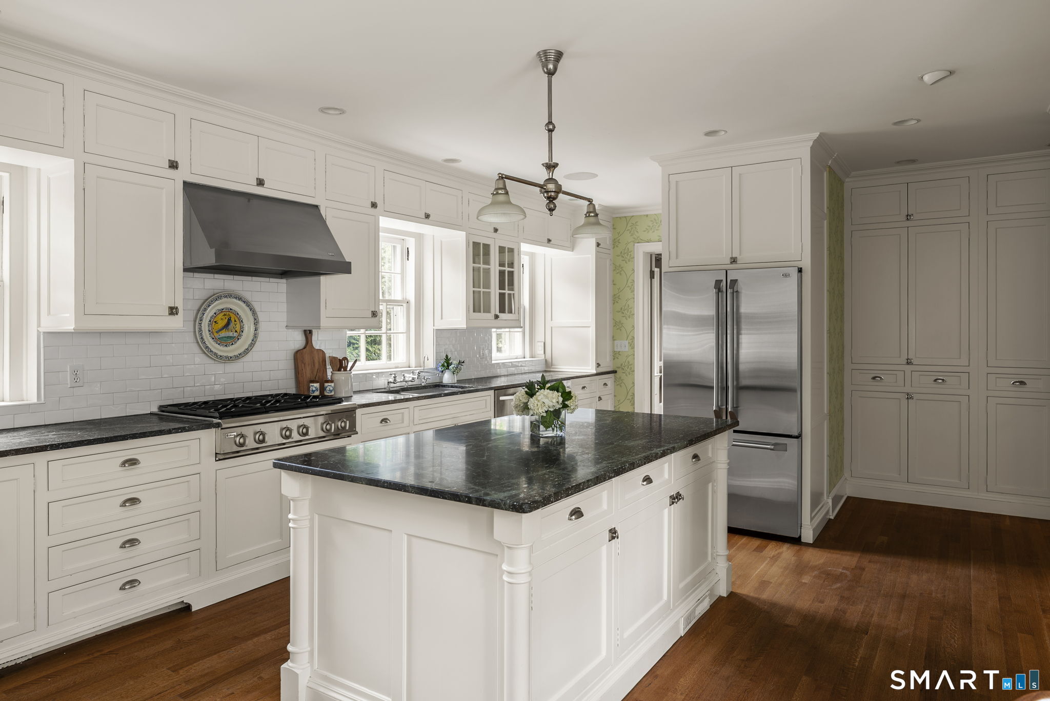 33 Sycamore Road West Hartford CT 06117
