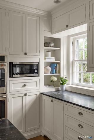 33 Sycamore Road West Hartford CT 06117