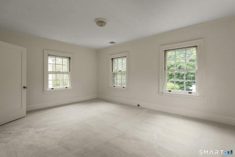 33 Sycamore Road West Hartford CT 06117