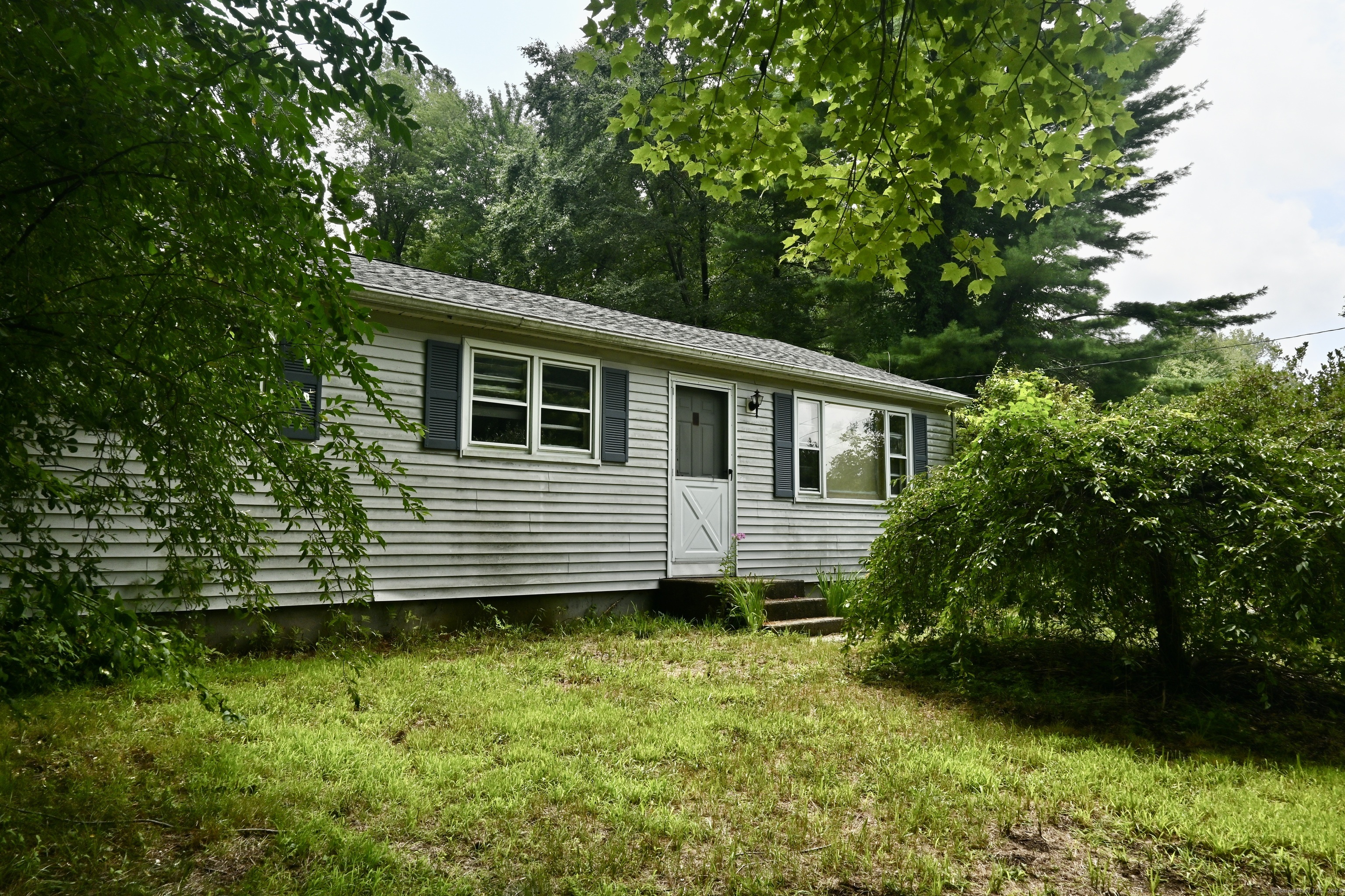 18 Francis Drive Lebanon CT 06249