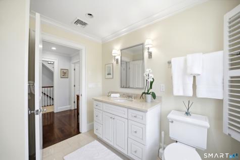 333 West Avenue Darien CT 06820