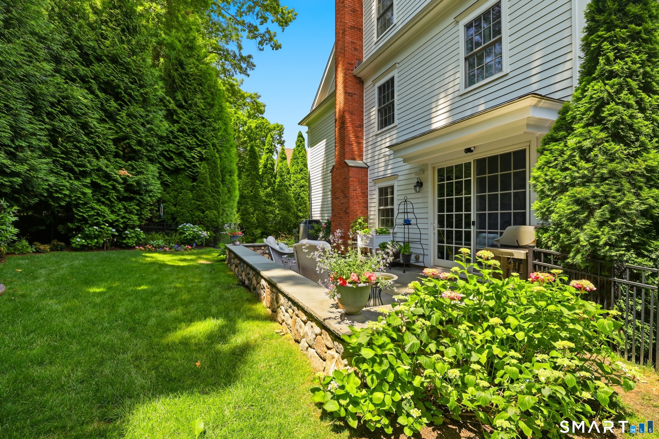 333 West Avenue Darien CT 06820