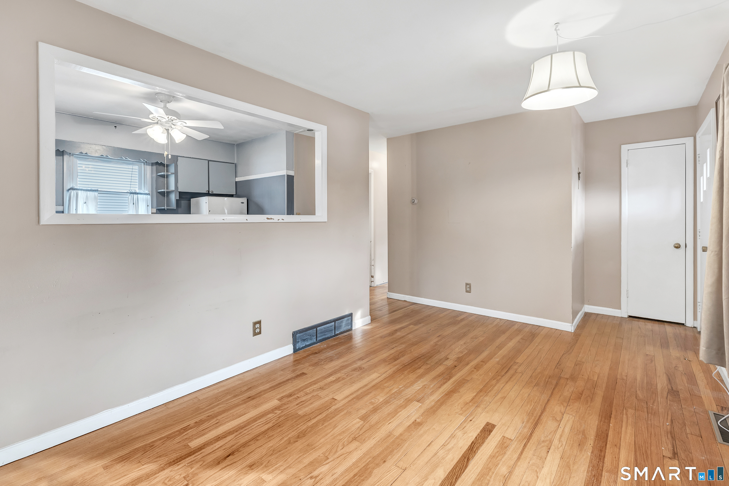 11 Manton Street Shelton CT 06484