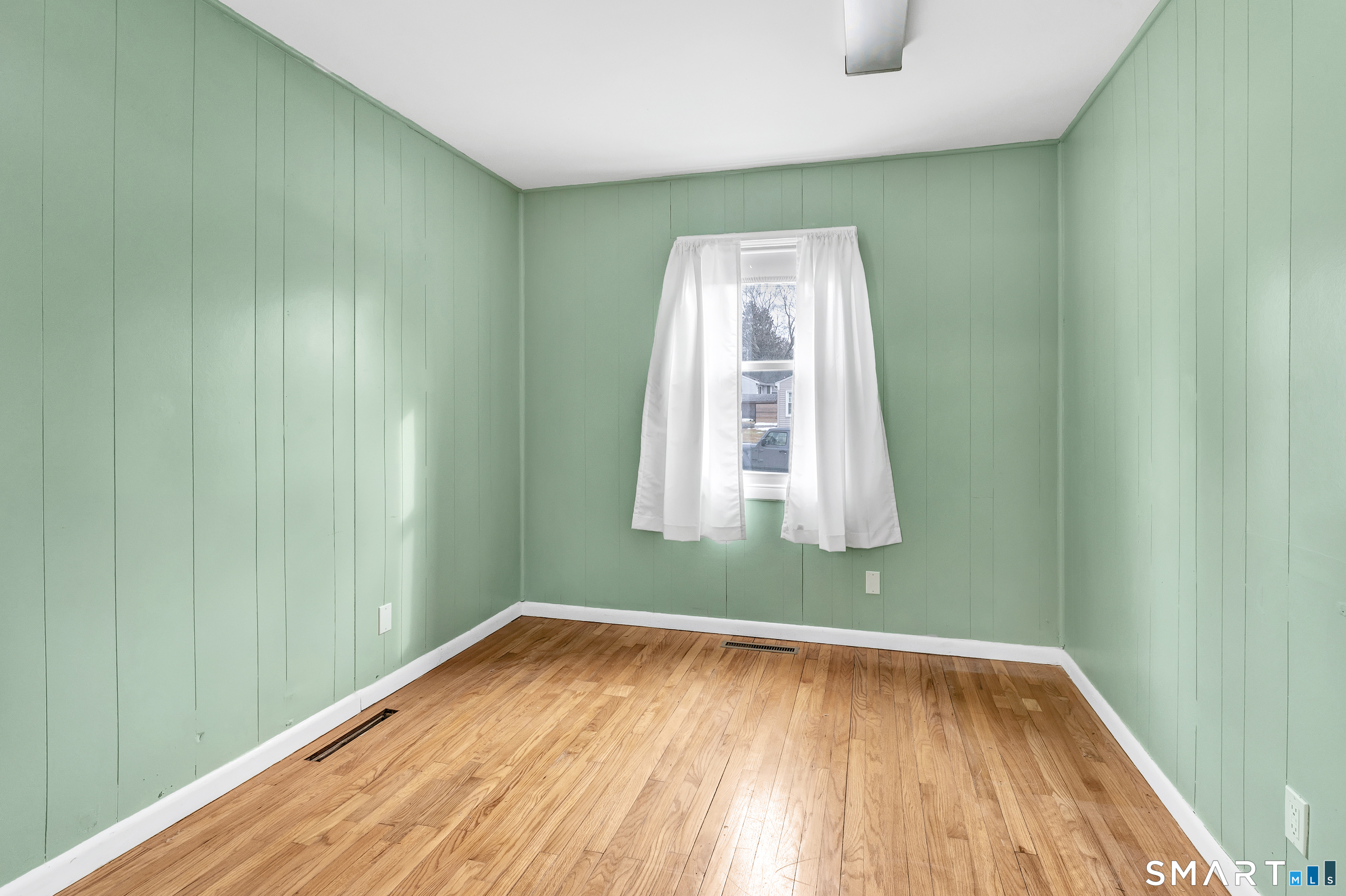 11 Manton Street Shelton CT 06484