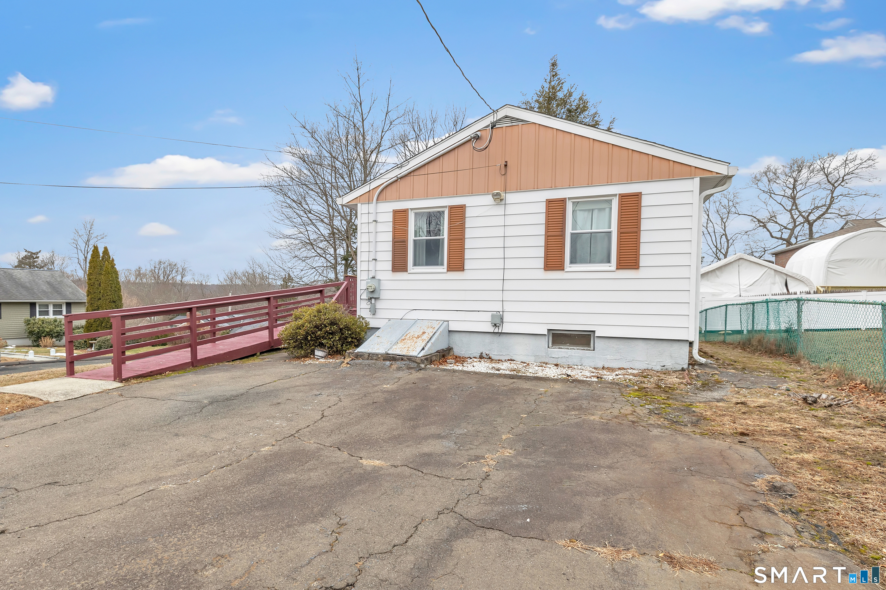 11 Manton Street Shelton CT 06484