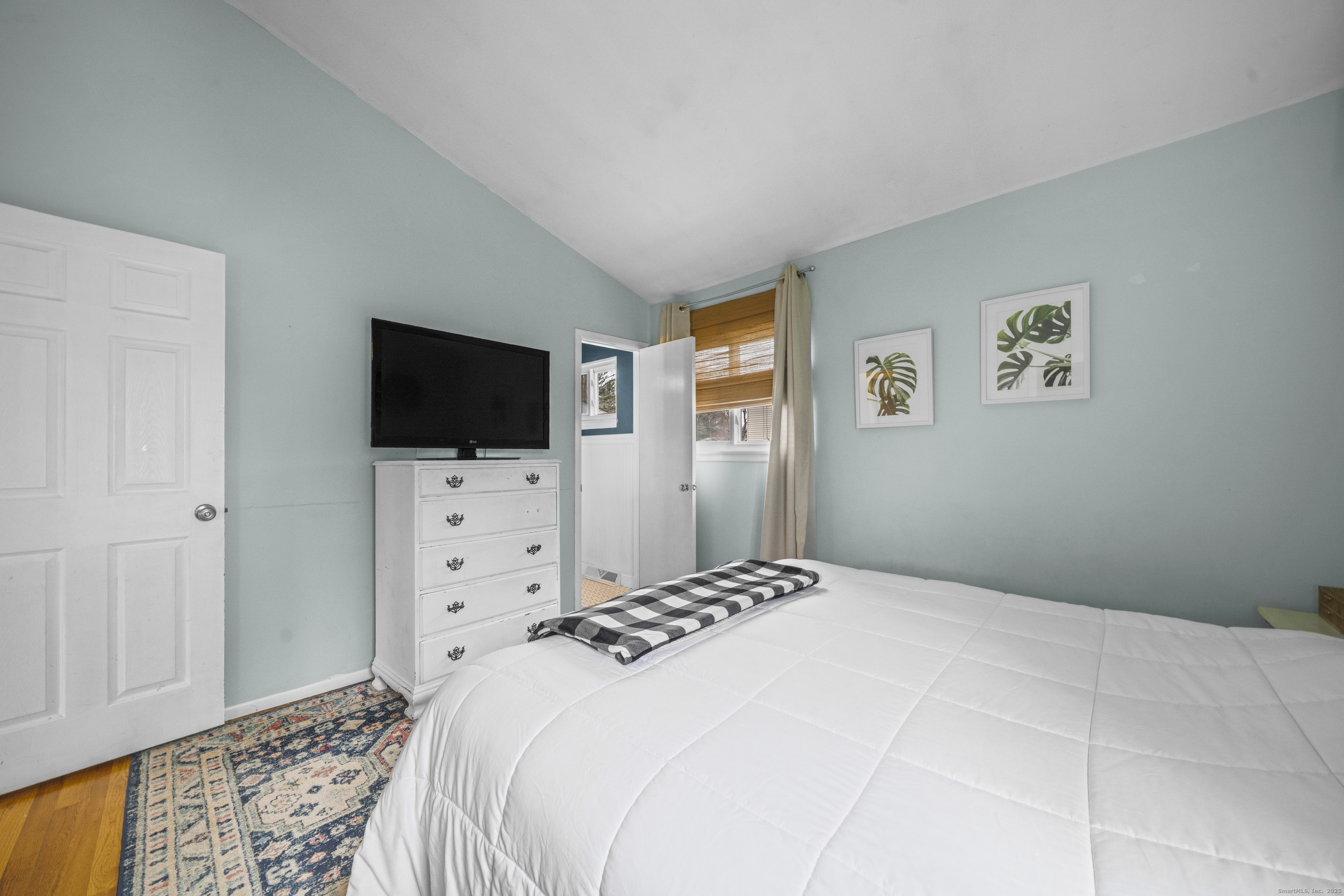 19 Thomas Street Windsor Locks CT 06096