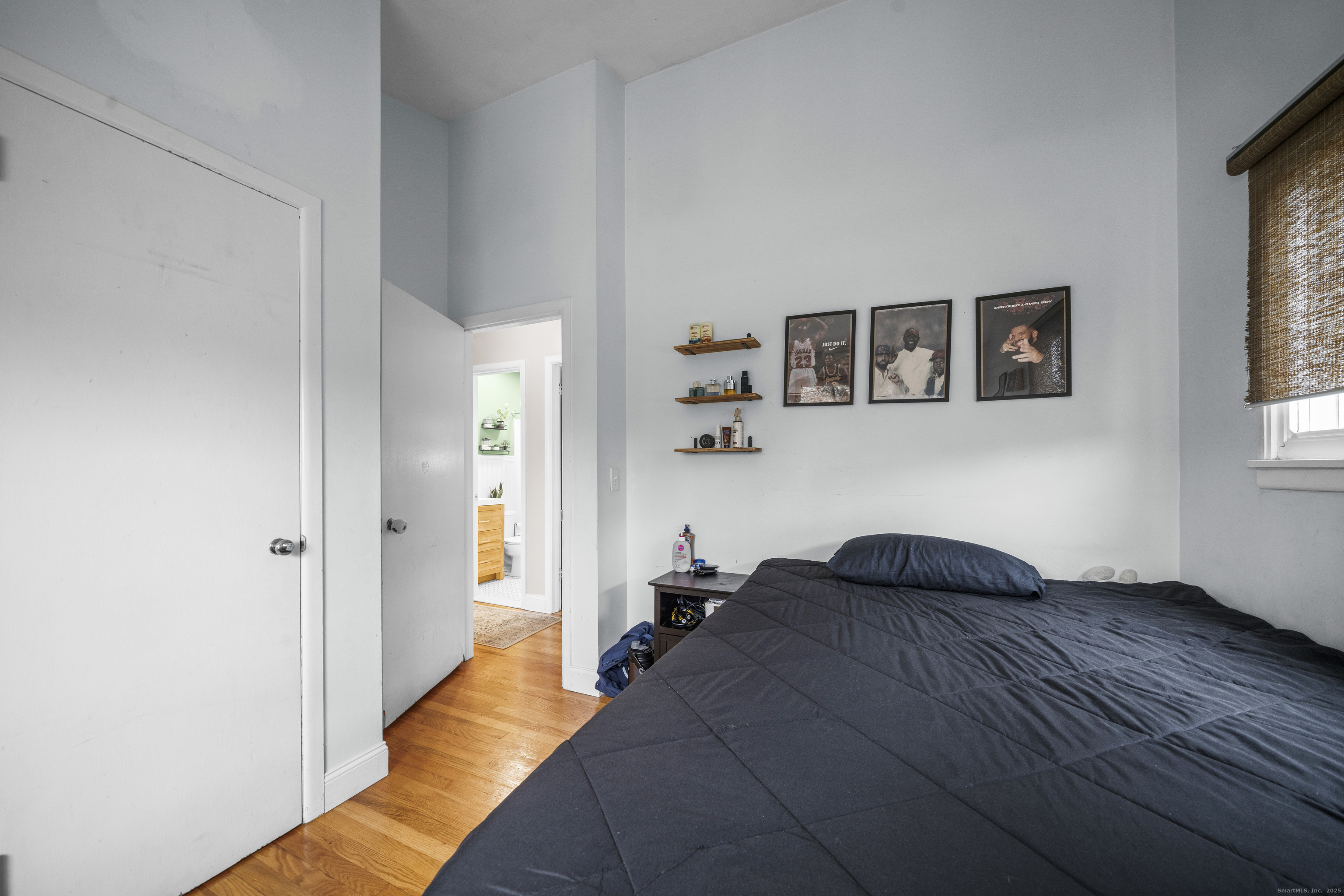 19 Thomas Street Windsor Locks CT 06096