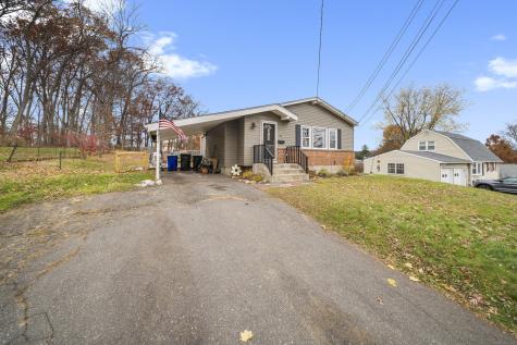 19 Thomas Street Windsor Locks CT 06096