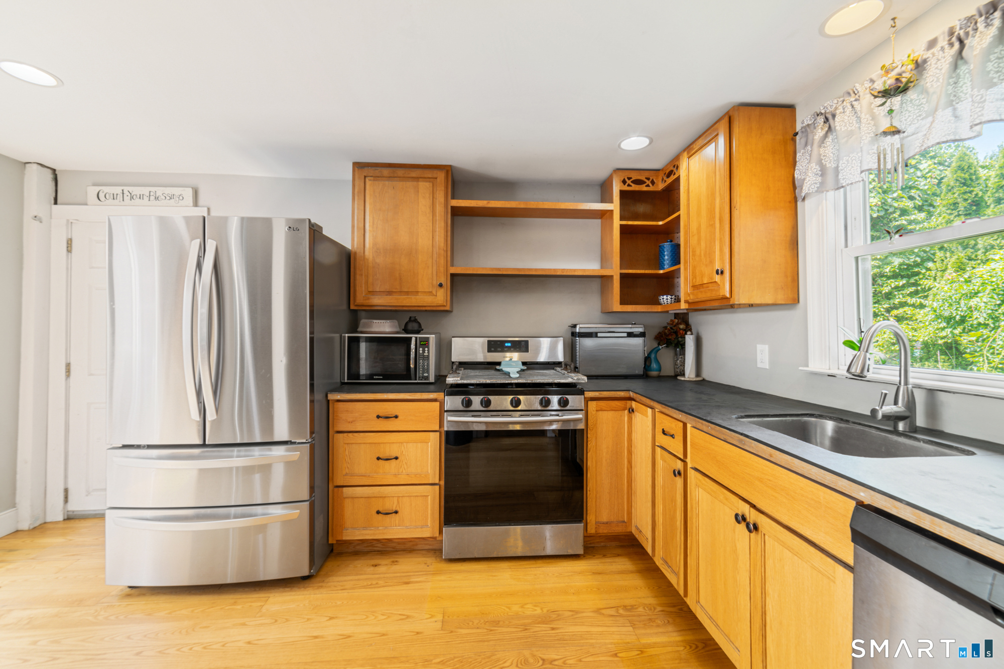230 Reynolds Bridge Road Thomaston CT 06787