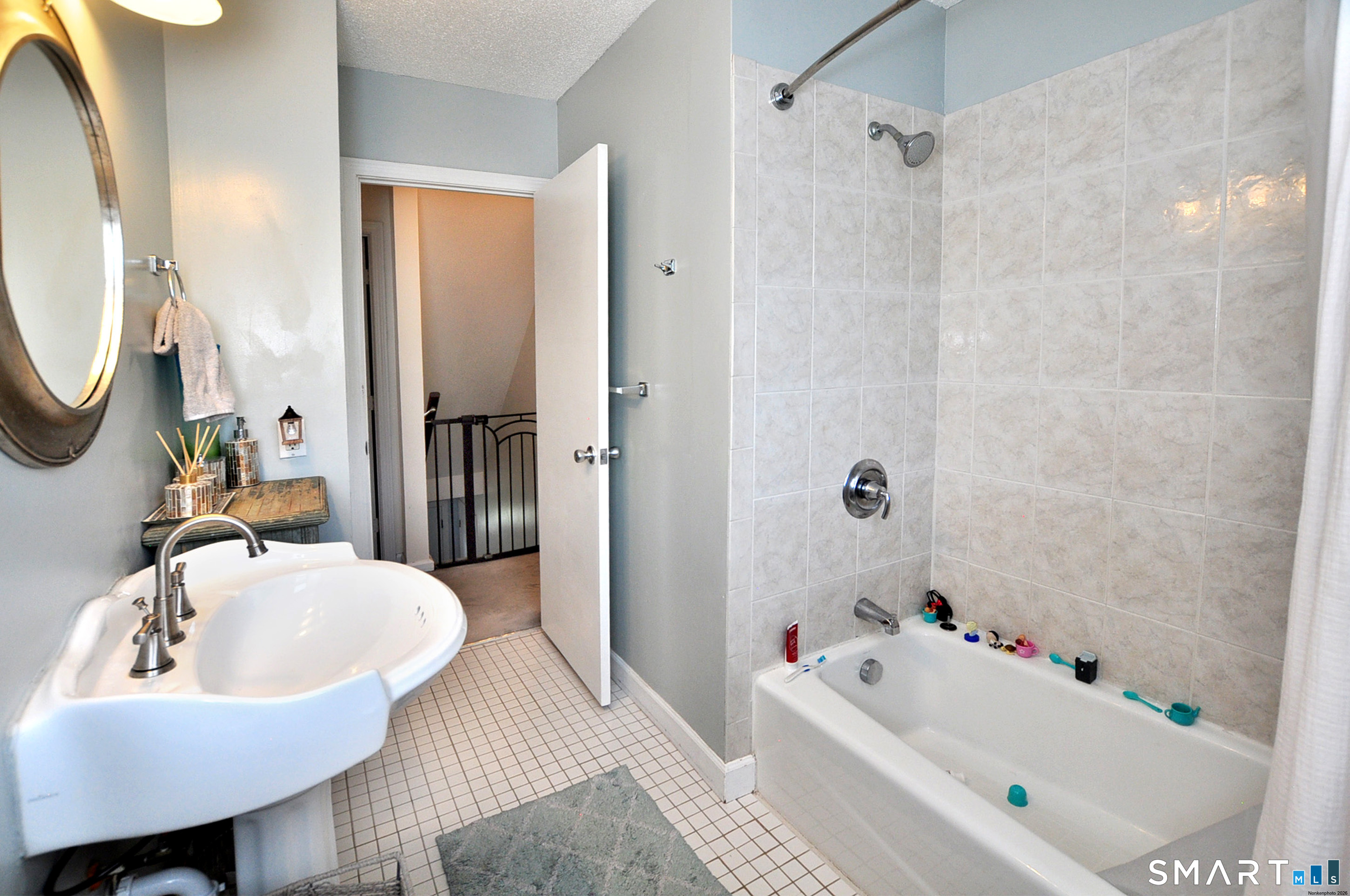 33 Allen Street Bristol CT 06010