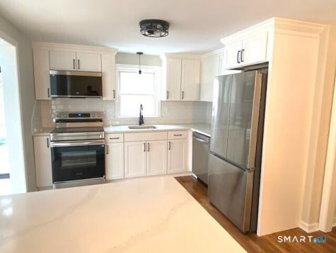 94 Ludlow Road Windsor CT 06095