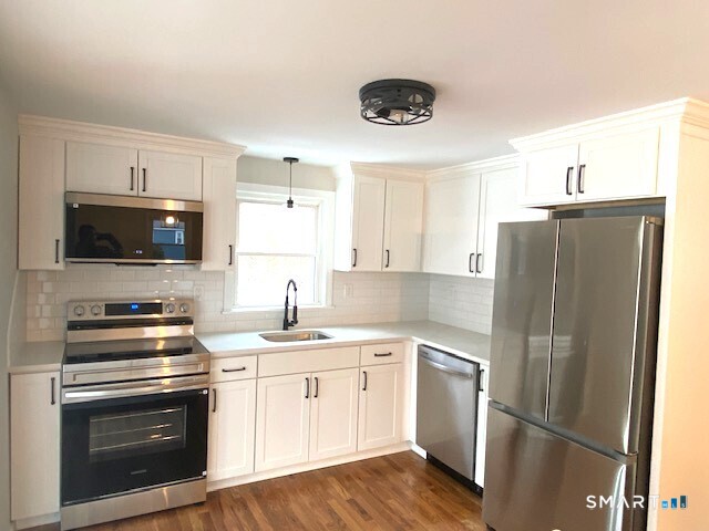 94 Ludlow Road Windsor CT 06095