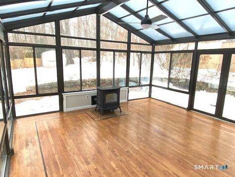 94 Ludlow Road Windsor CT 06095