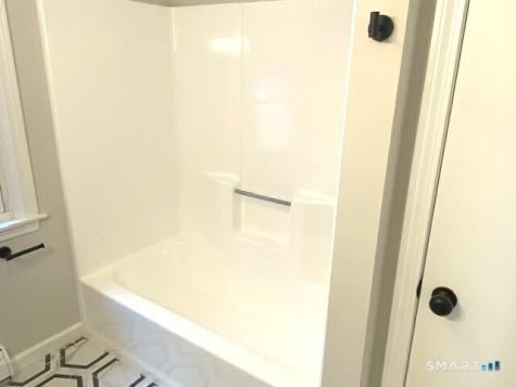 94 Ludlow Road Windsor CT 06095