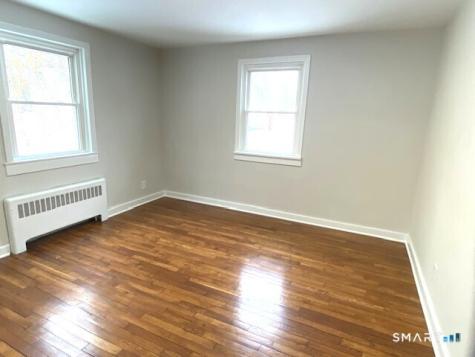 94 Ludlow Road Windsor CT 06095