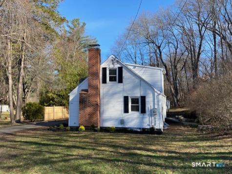94 Ludlow Road Windsor CT 06095