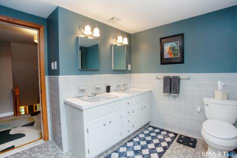 42 Reussner Road Southington CT 06489